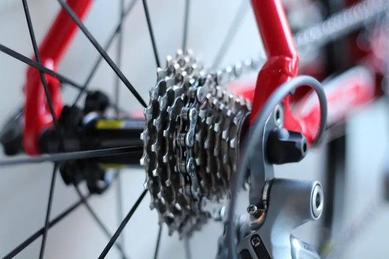 buying a new bike chain